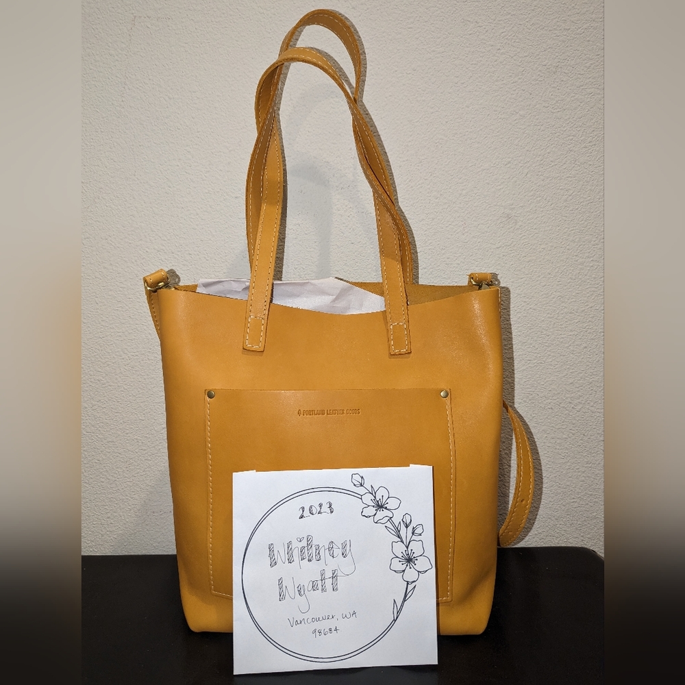 Portland Leather Goods - Sunflower - Crossbody Tote - used good